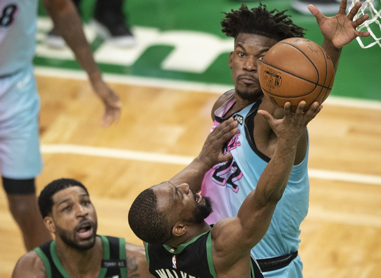  热火六人上双碾压魔术，巴特勒高效表现领全队